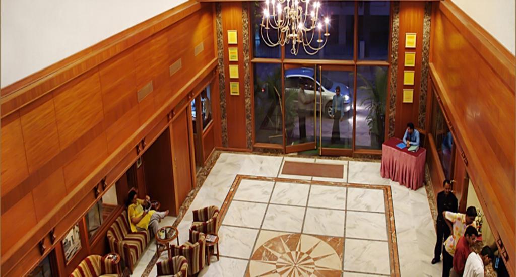 Comfort Inn President Near Ahmedabad Junction Station Zewnętrze zdjęcie